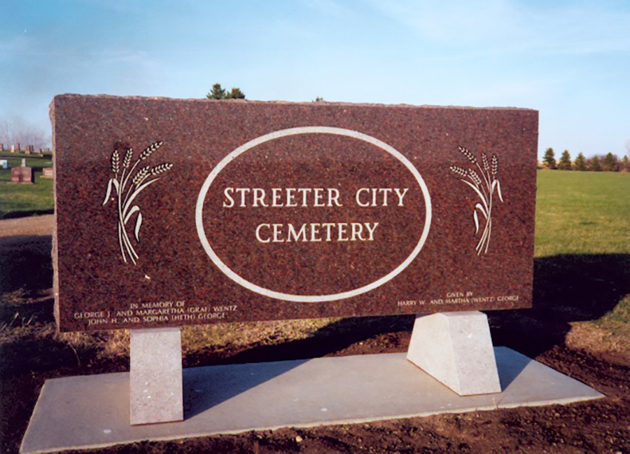 Streetercty Cemeteryarc